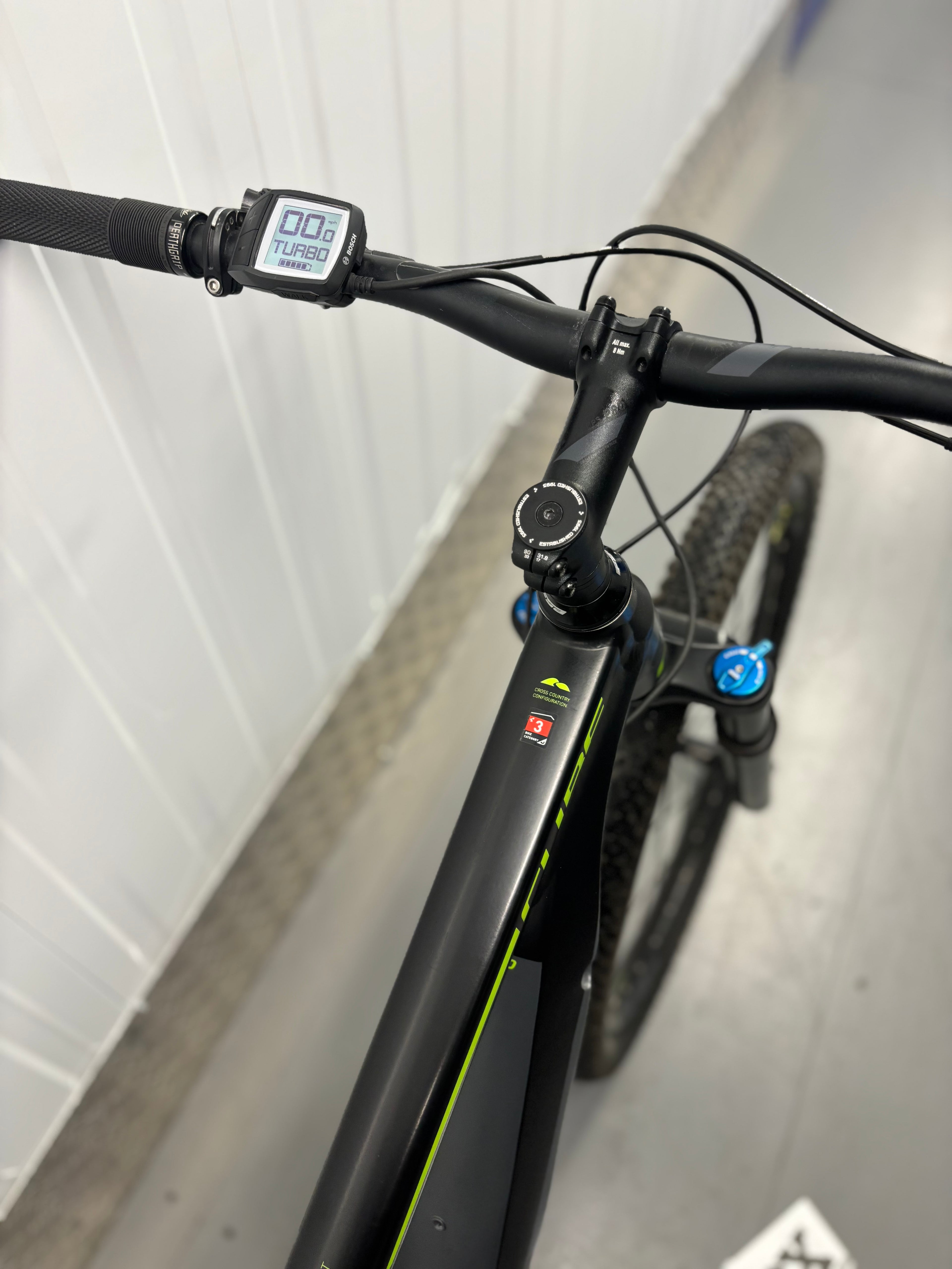 Cube Reaction HPA eMTB Pedal Assist E-Bike