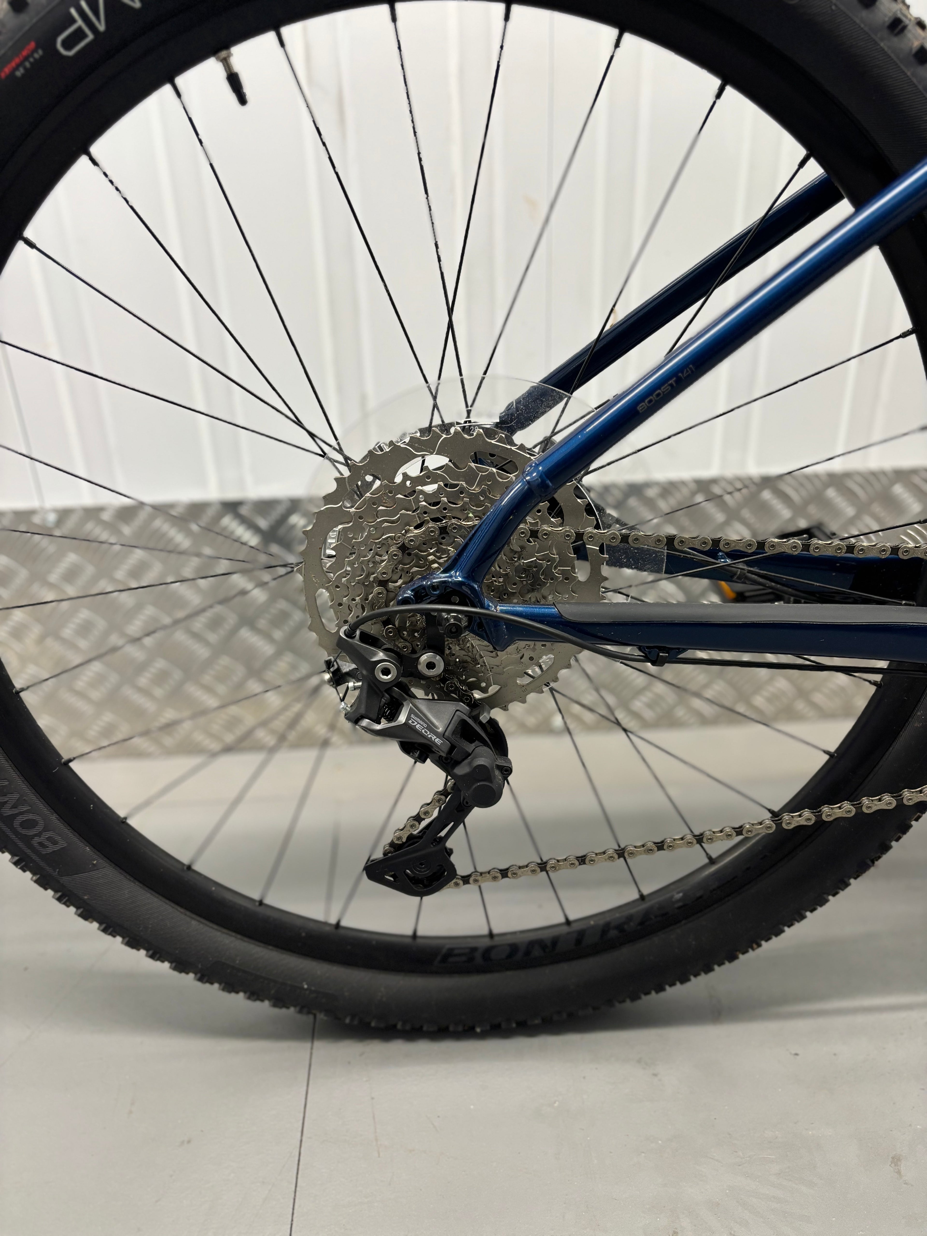 Trek x Caliber 7 Hardtail Mountain Bike