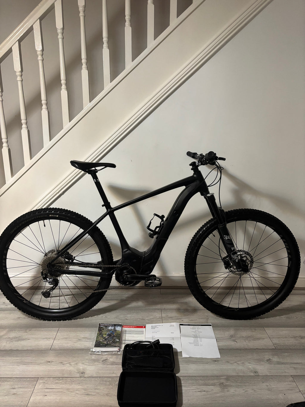 Specialized Turbo Levo Hardtail eMTB Pedal Assist