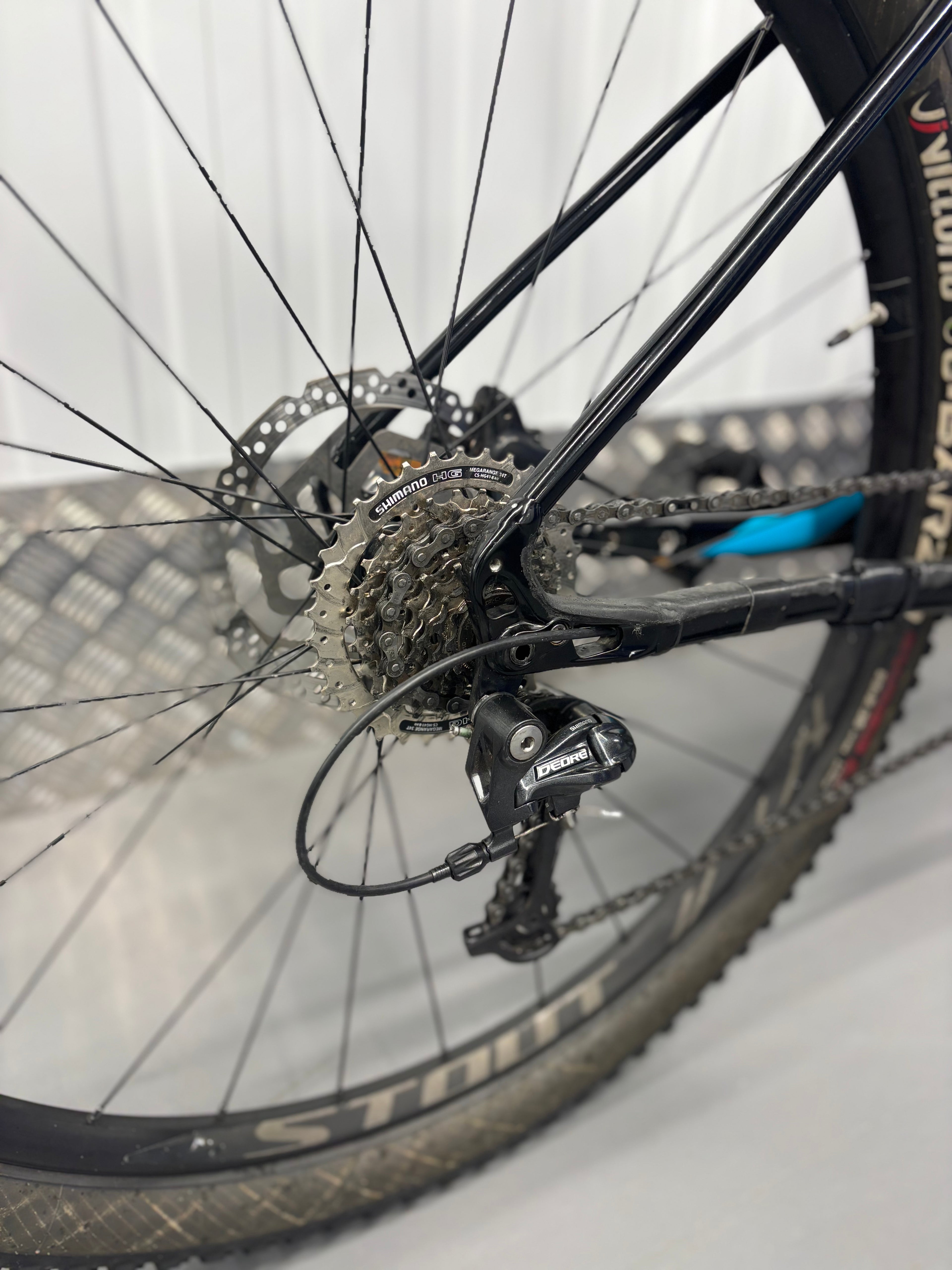 Specialized Turbo Levo Hardtail eMTB Pedal Assist E-Bike