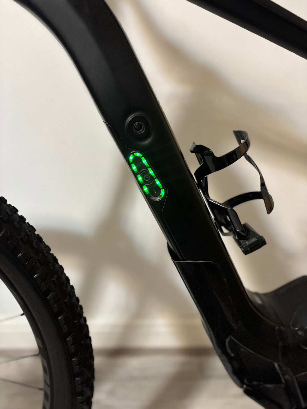 Specialized Turbo Levo Hardtail eMTB Pedal Assist