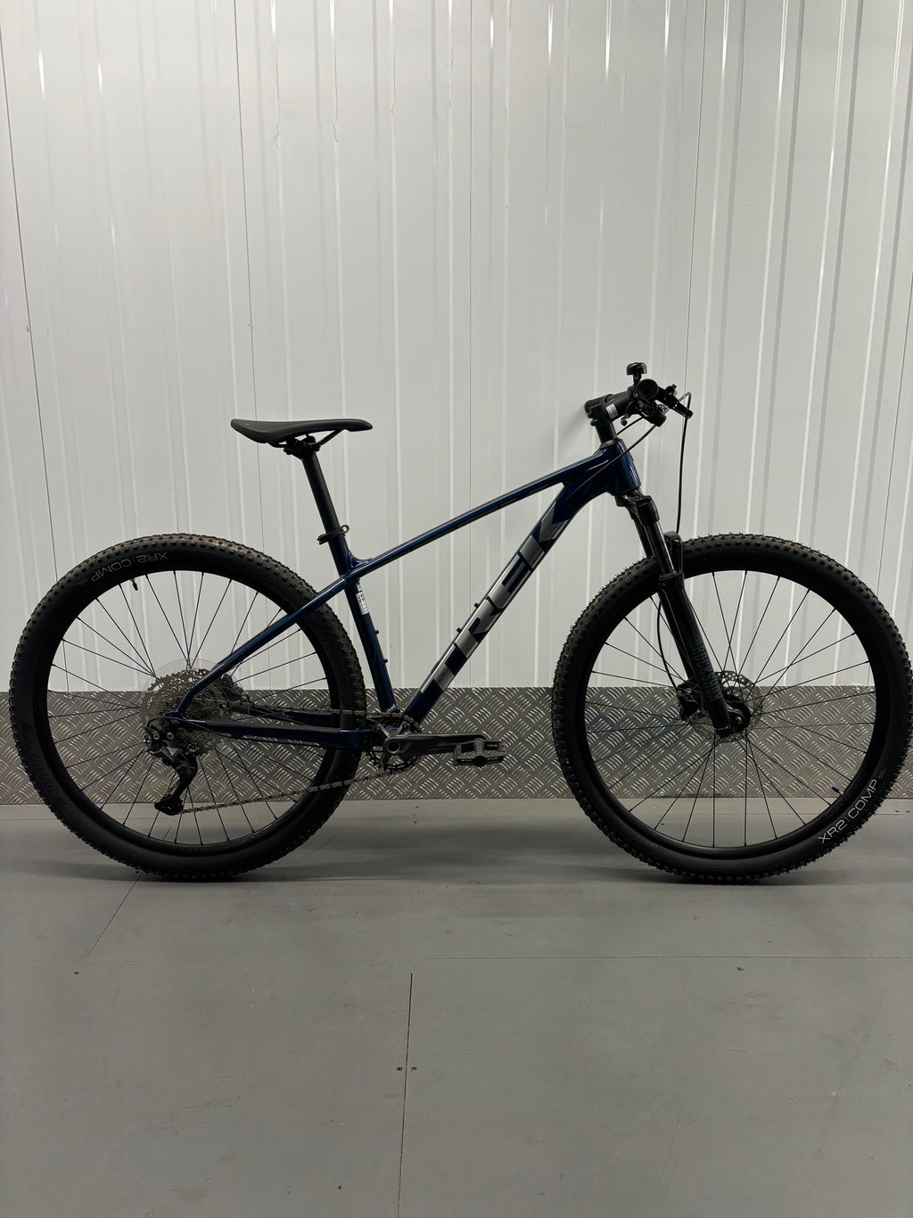 Trek x Caliber 7 Hardtail Mountain Bike