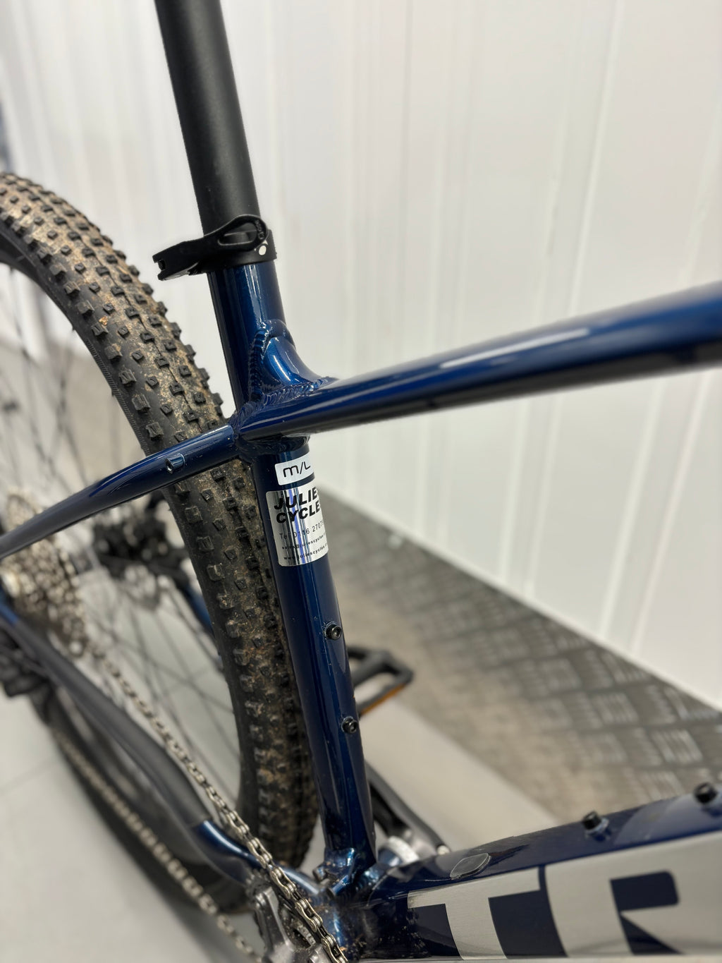 Trek x Caliber 7 Hardtail Mountain Bike