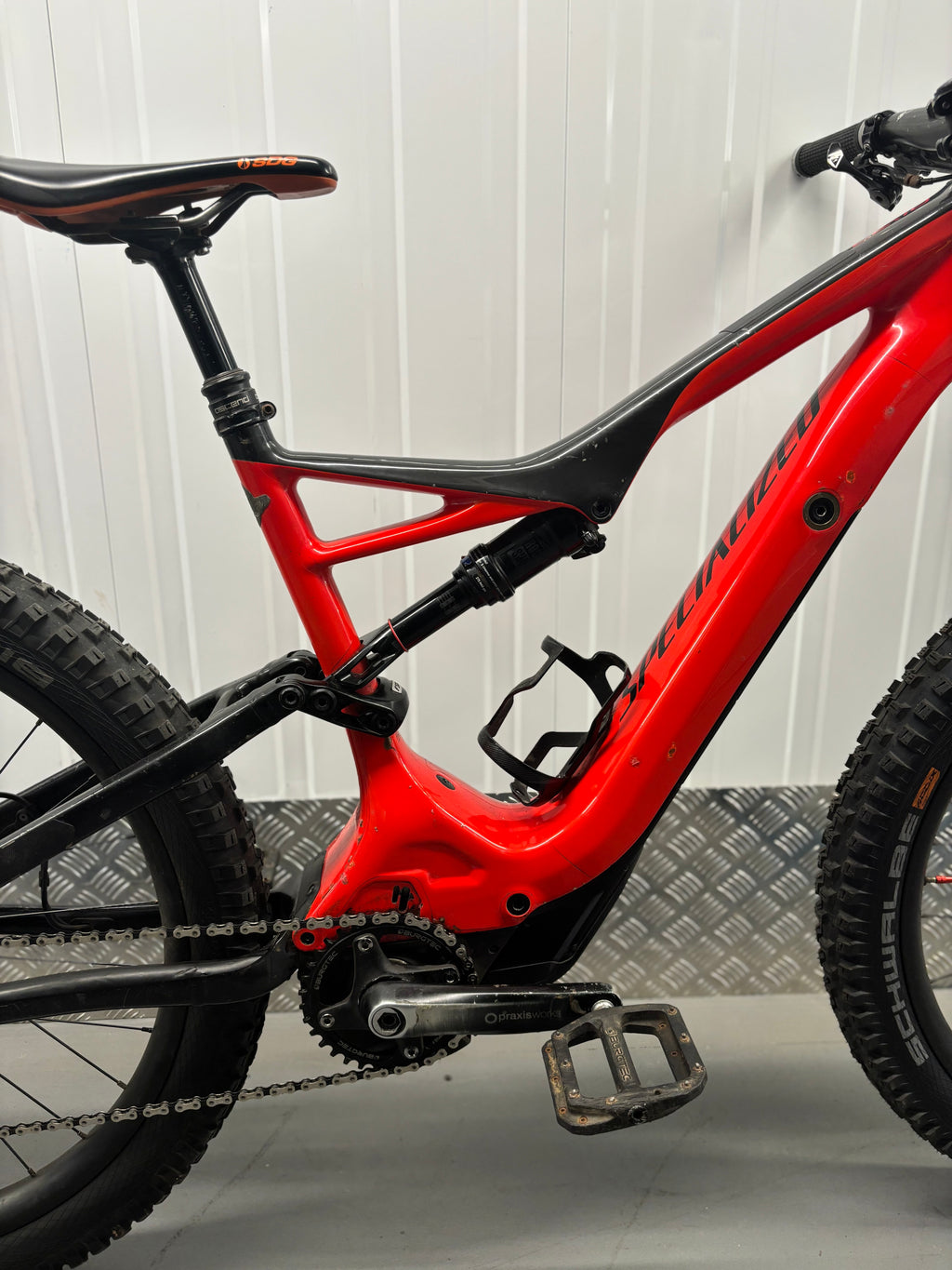 Specialized Turbo Levo – Carbon EMTB – Öhlins – Only 500 Miles