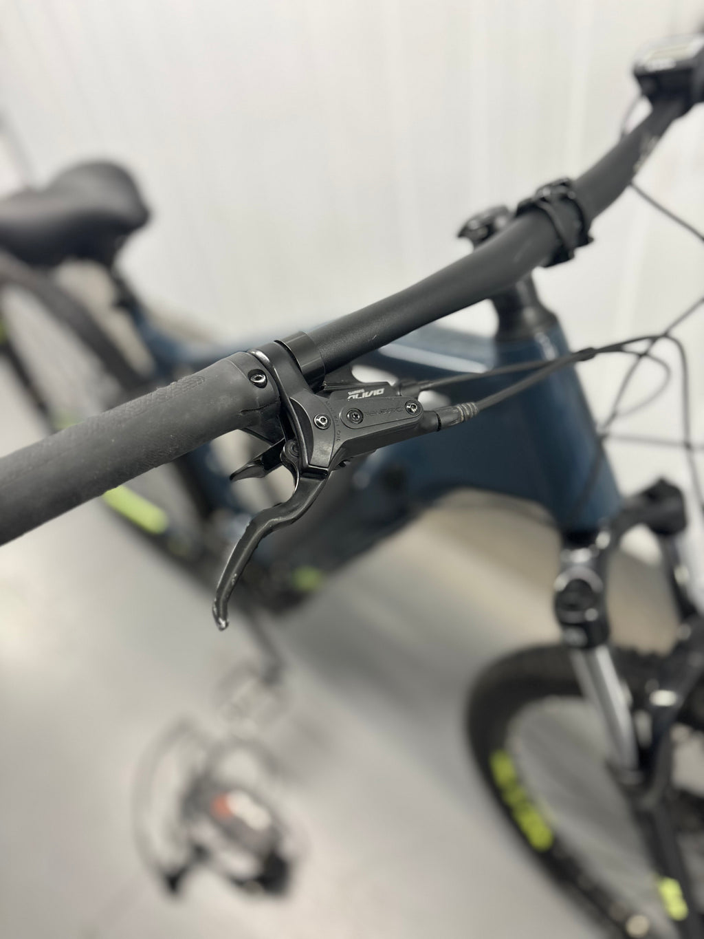 Haibike HardNine 5 Electric Mountain Bike XL – Low Miles, Ready to Ride